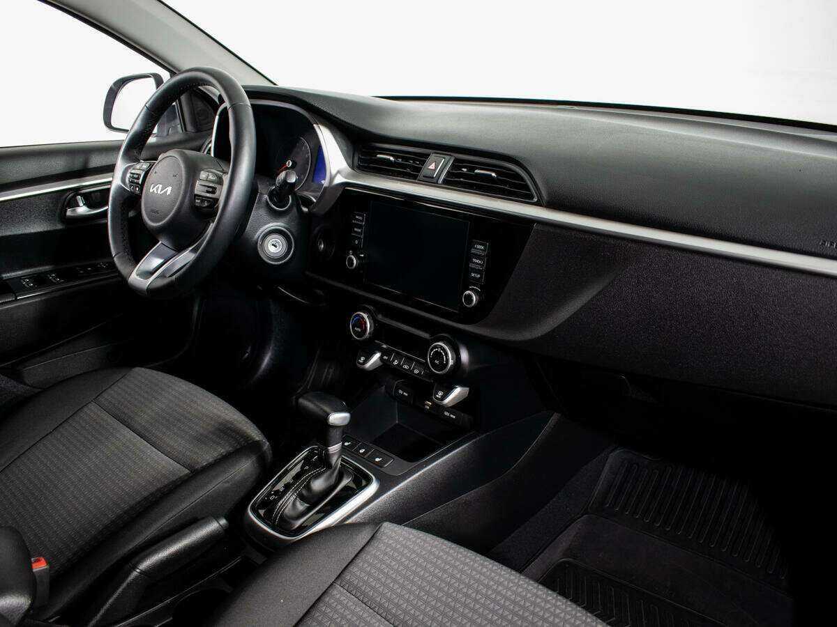 Kia Rio 2021 года с пробегом. Фото: #4
