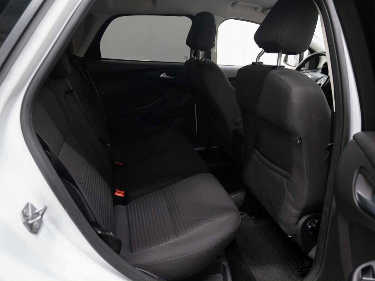 Ford Focus 2016 года с пробегом. Фото: #9