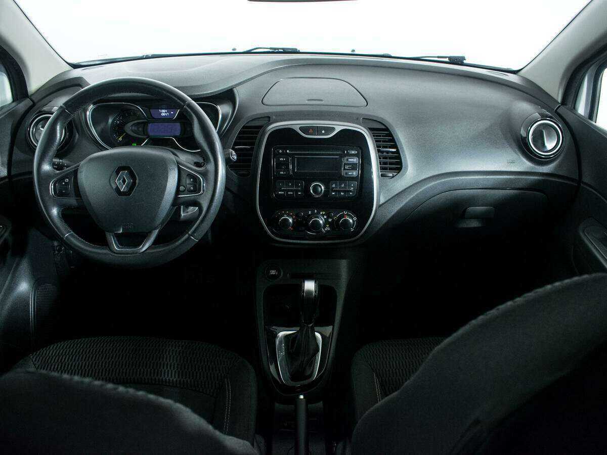 Renault Kaptur 2016 года с пробегом. Фото: #11