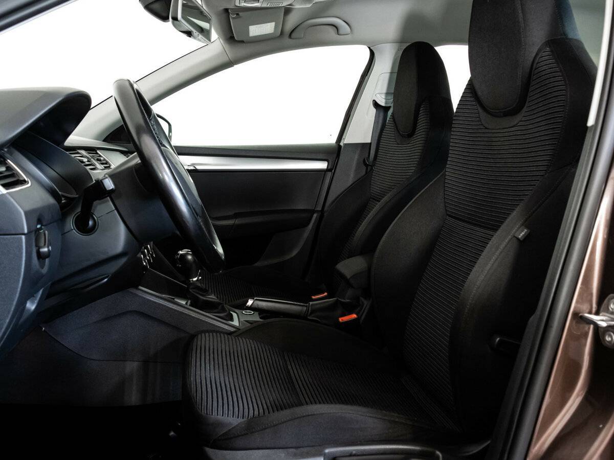 Skoda Octavia 2014 года с пробегом. Фото: #11