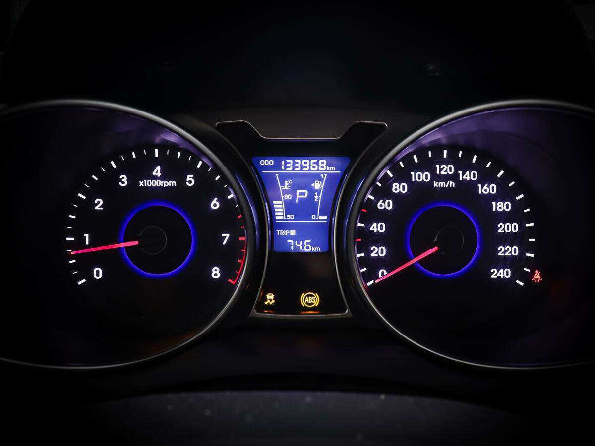 Hyundai Veloster 2015 года с пробегом. Фото: #11