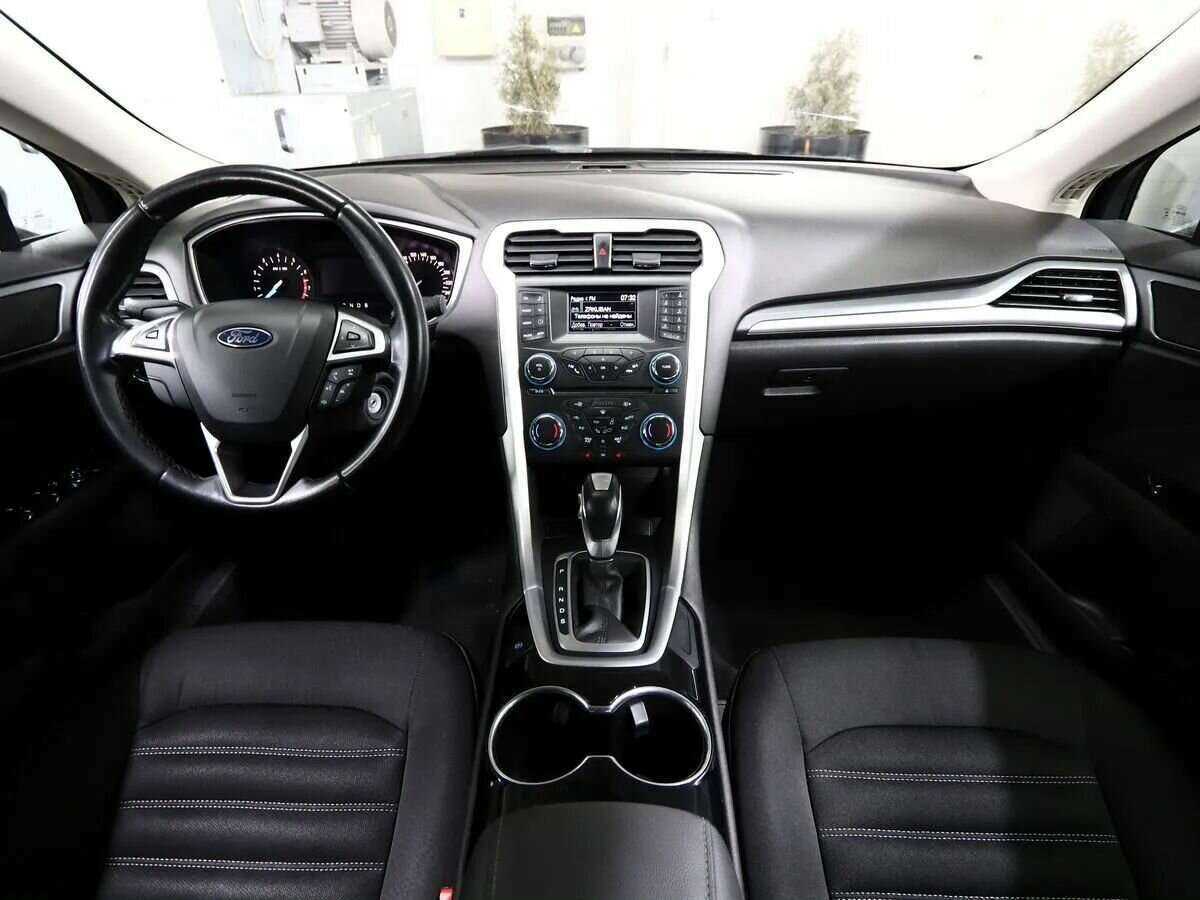 Ford Mondeo 2015 года с пробегом. Фото: #9