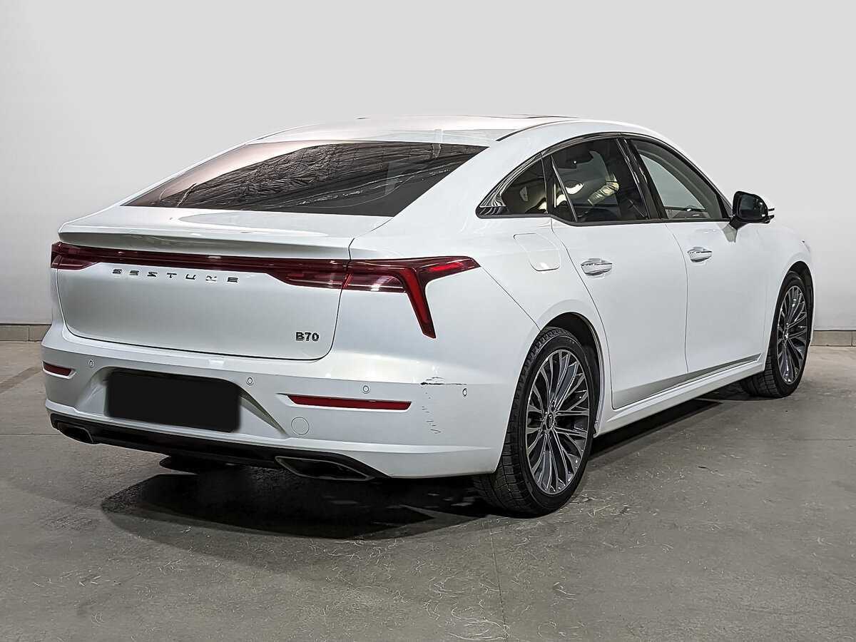 FAW Bestune B70 2023 года с пробегом. Фото: #4