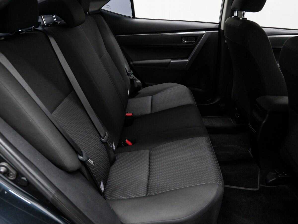 Toyota Corolla 2015 года с пробегом. Фото: #9