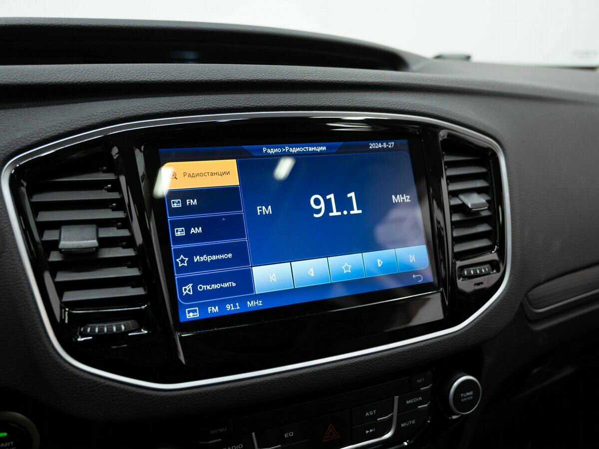 Geely Emgrand X7 2019 года с пробегом. Фото: #21