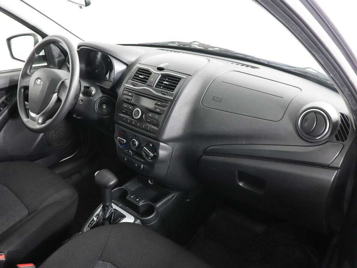 Lada (ВАЗ) Granta 2018 года с пробегом. Фото: #9