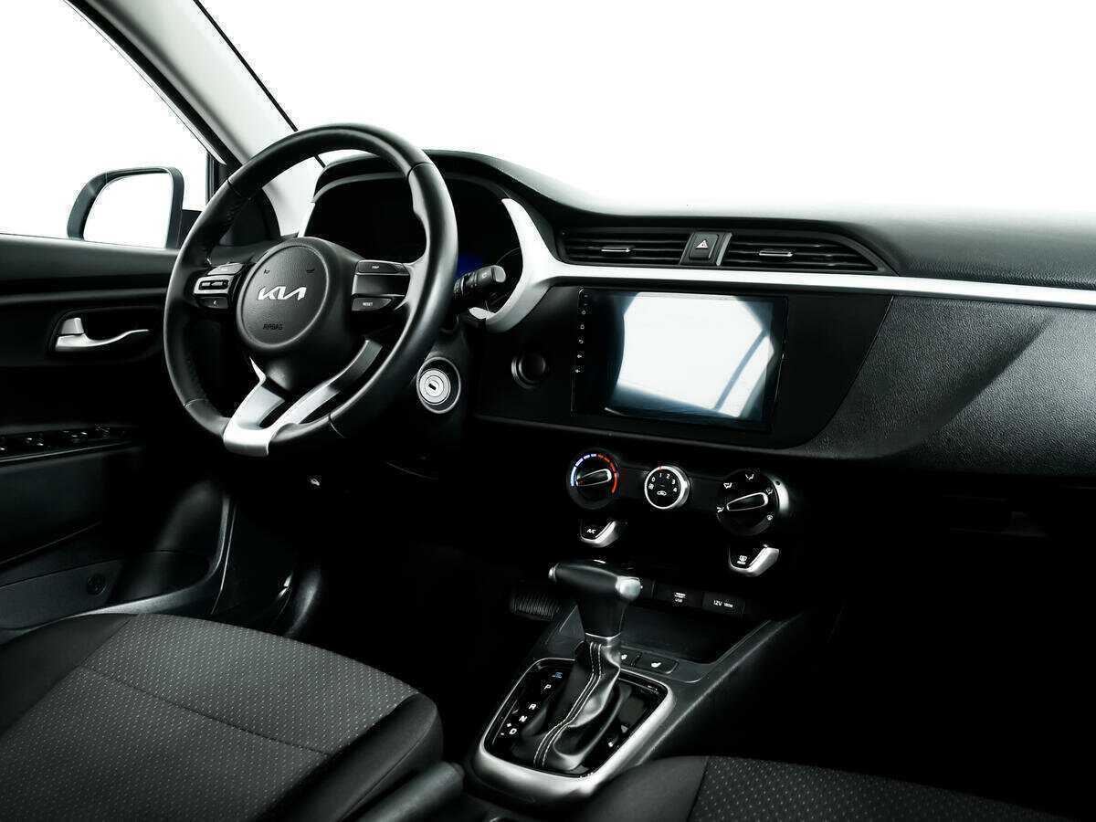 Kia Rio 2021 года с пробегом. Фото: #8