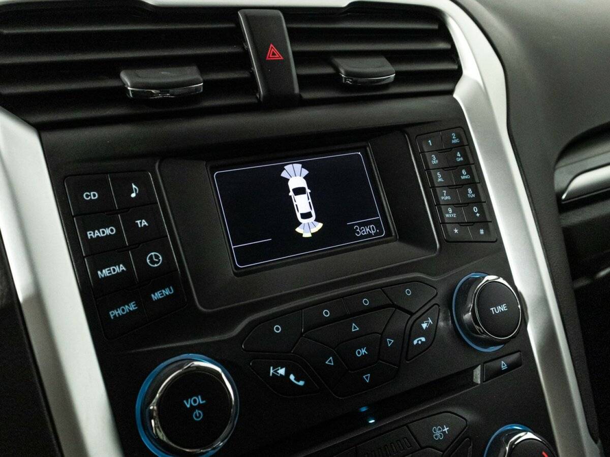 Ford Mondeo 2015 года с пробегом. Фото: #15