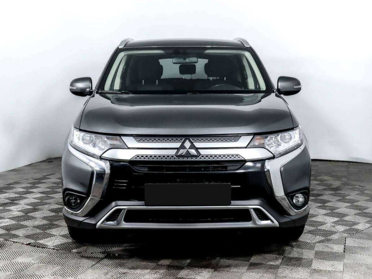 Mitsubishi Outlander 2021 года с пробегом. Фото: #1