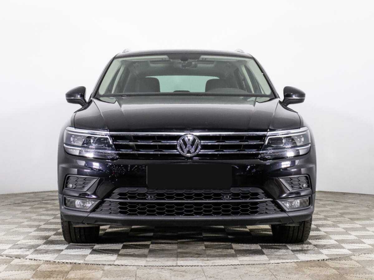 Volkswagen Tiguan 2018 года с пробегом. Фото: #1