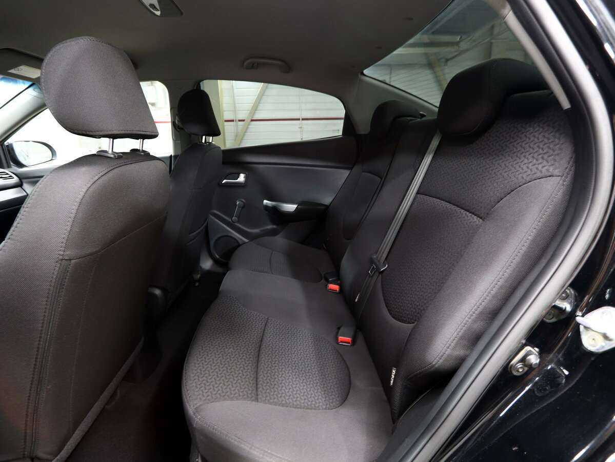 Kia Rio 2013 года с пробегом. Фото: #9