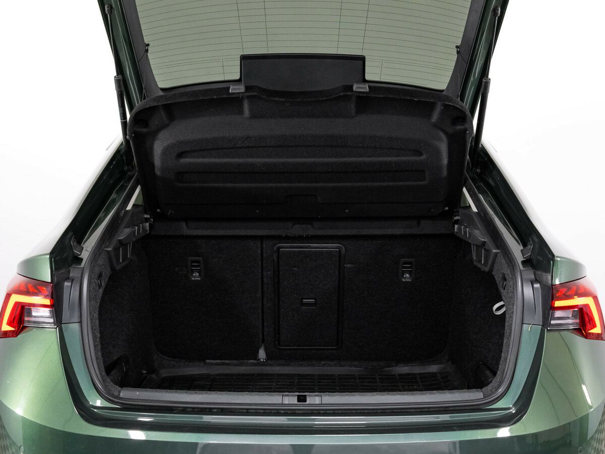 Skoda Octavia 2021 года с пробегом. Фото: #19