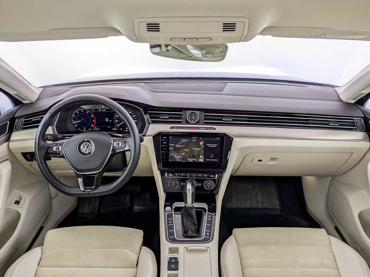 Volkswagen Passat 2017 года с пробегом. Фото: #13