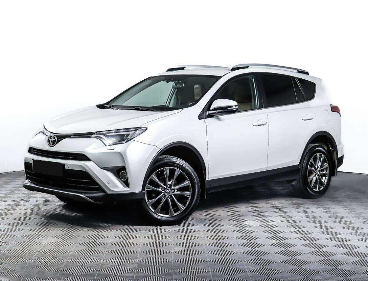 Toyota RAV4 2018 года с пробегом. Фото: #0