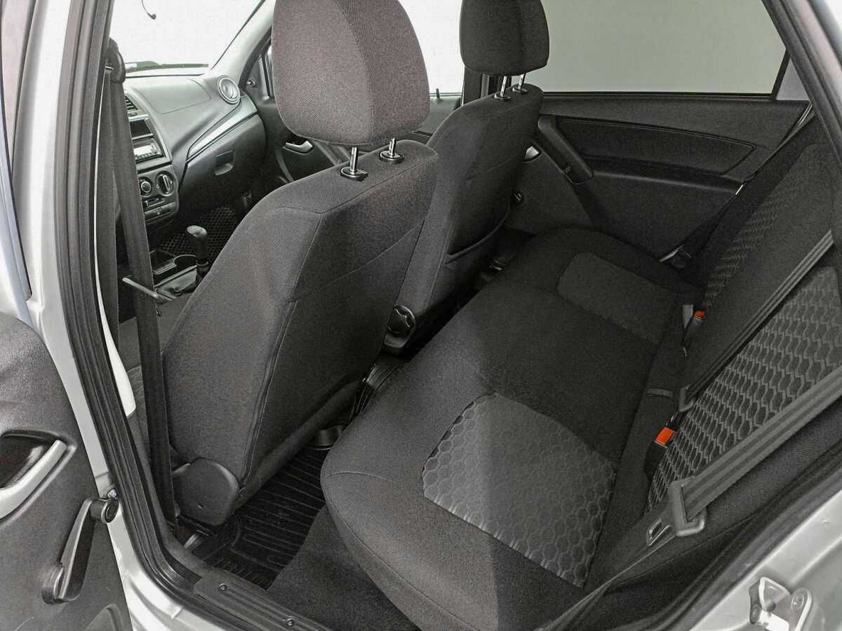 Lada (ВАЗ) Granta 2018 года с пробегом. Фото: #9