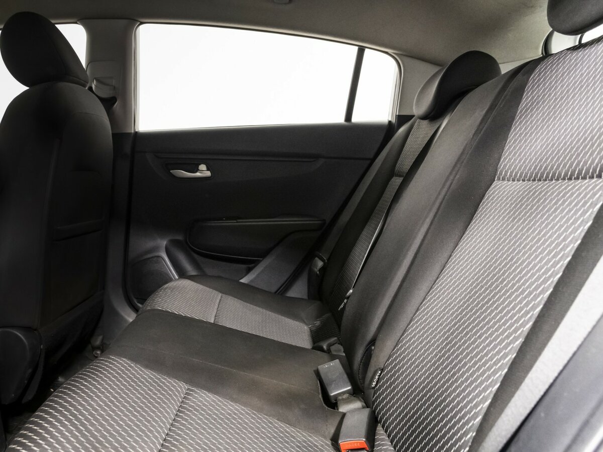 Kia Rio 2019 года с пробегом. Фото: #8