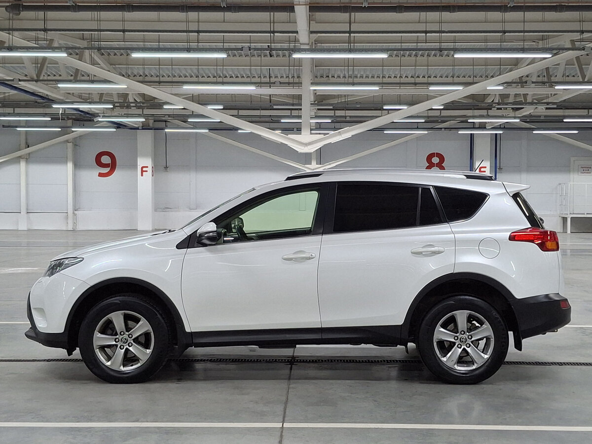 Toyota RAV4 2014 года с пробегом. Фото: #7