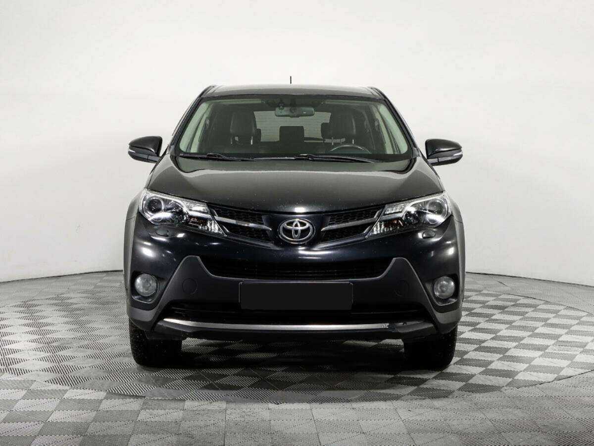 Toyota RAV4 2013 года с пробегом. Фото: #1
