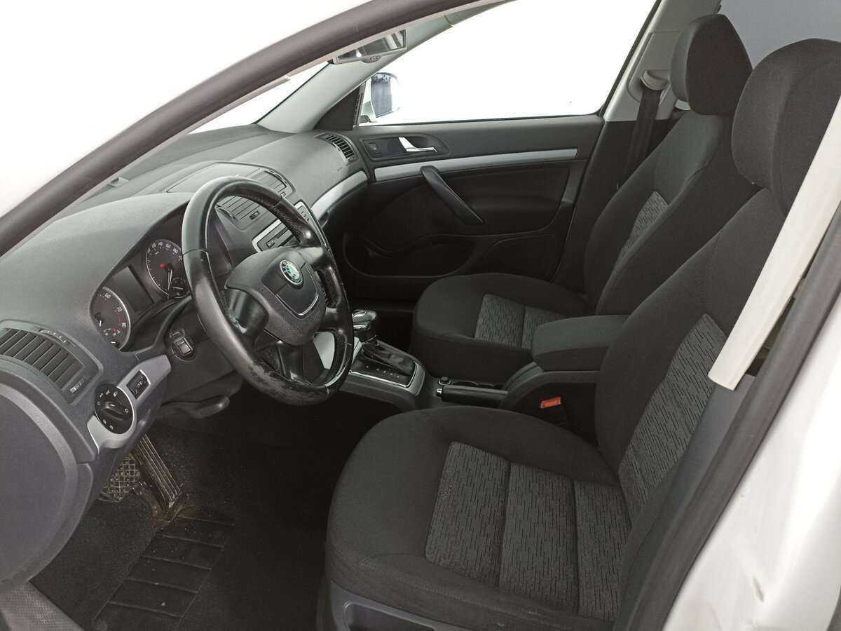 Skoda Octavia 2012 года с пробегом. Фото: #15