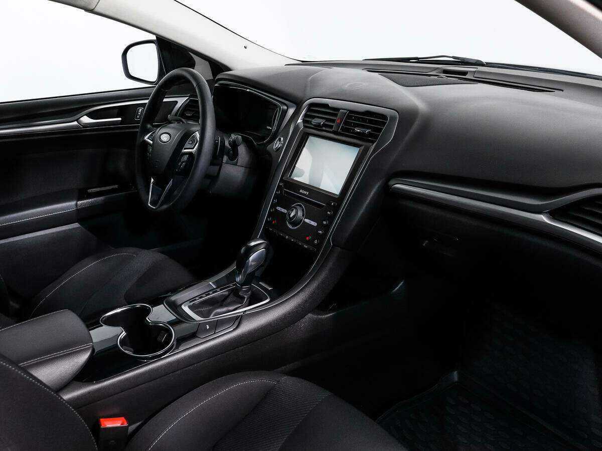 Ford Mondeo 2015 года с пробегом. Фото: #11