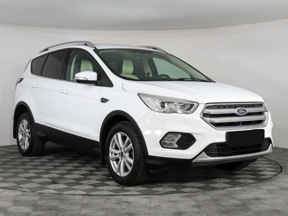 Ford Kuga 2018 года с пробегом. Фото: #2