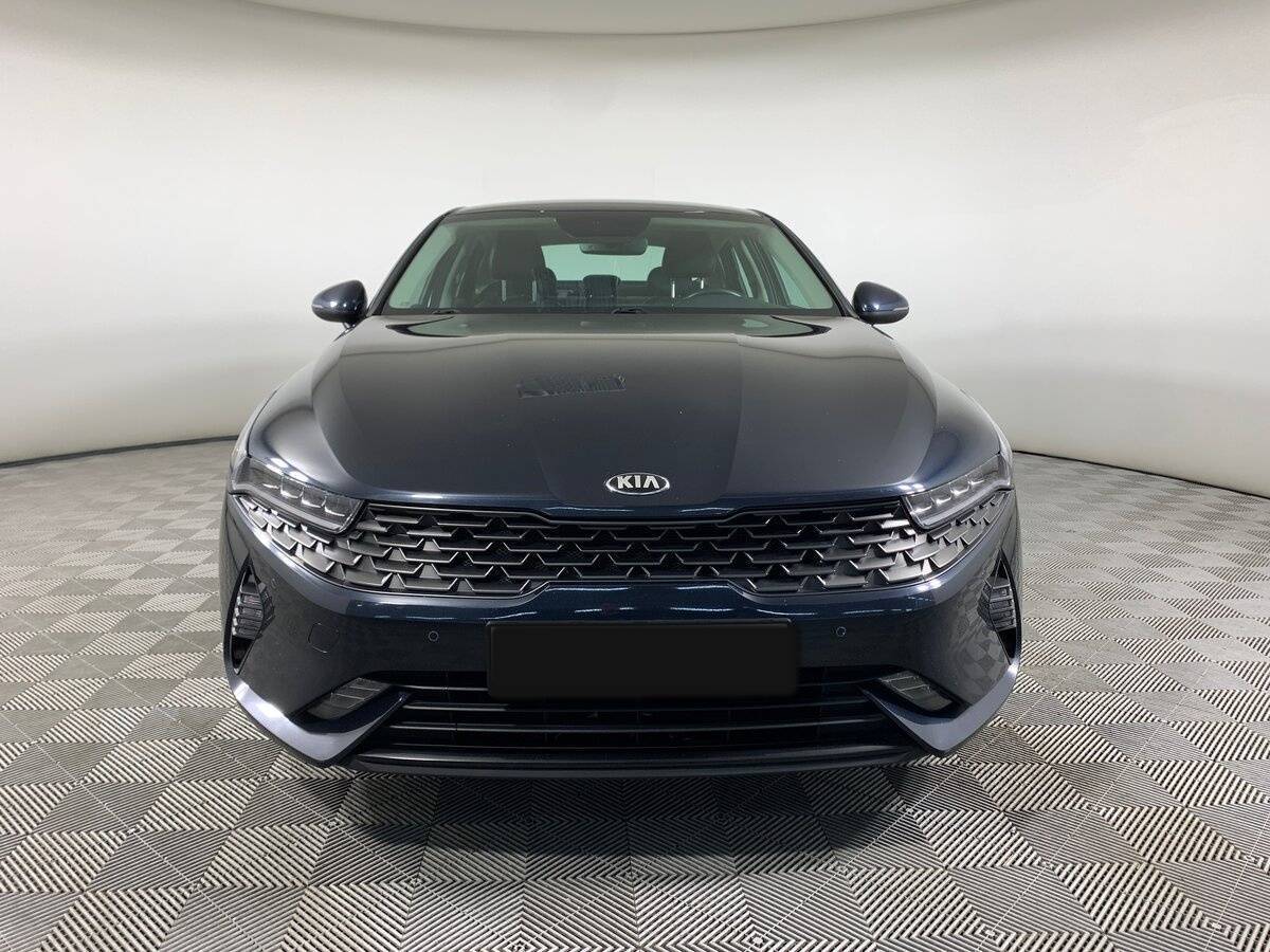 Kia K5 2021 года с пробегом. Фото: #1