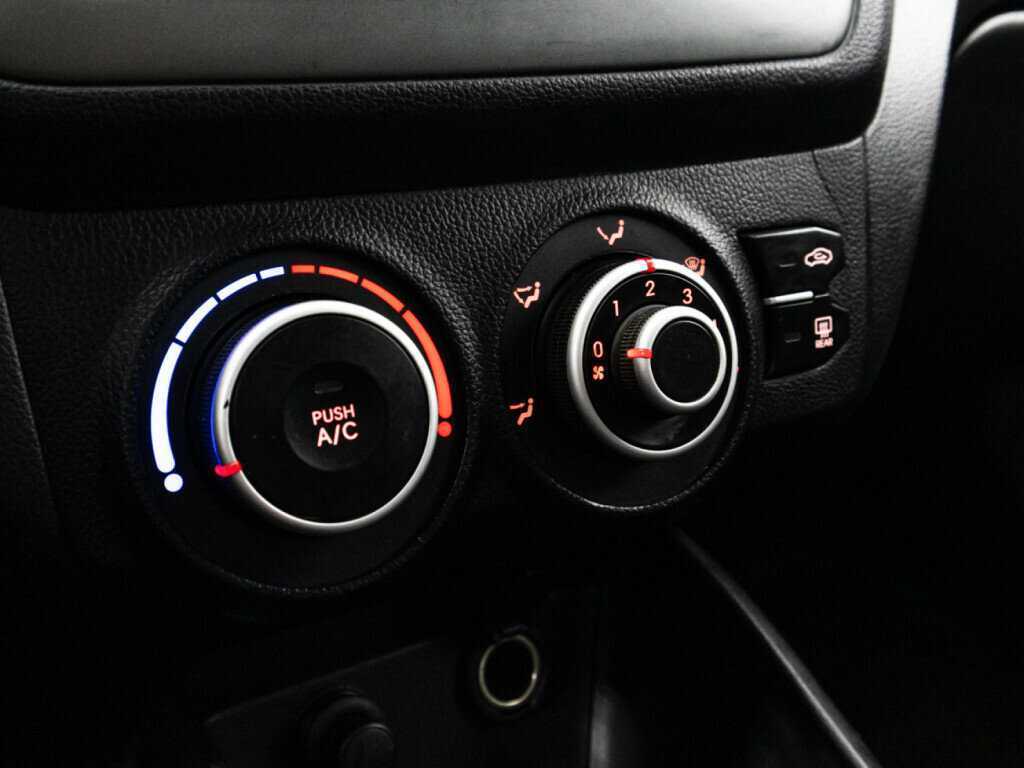 Kia Rio 2013 года с пробегом. Фото: #14