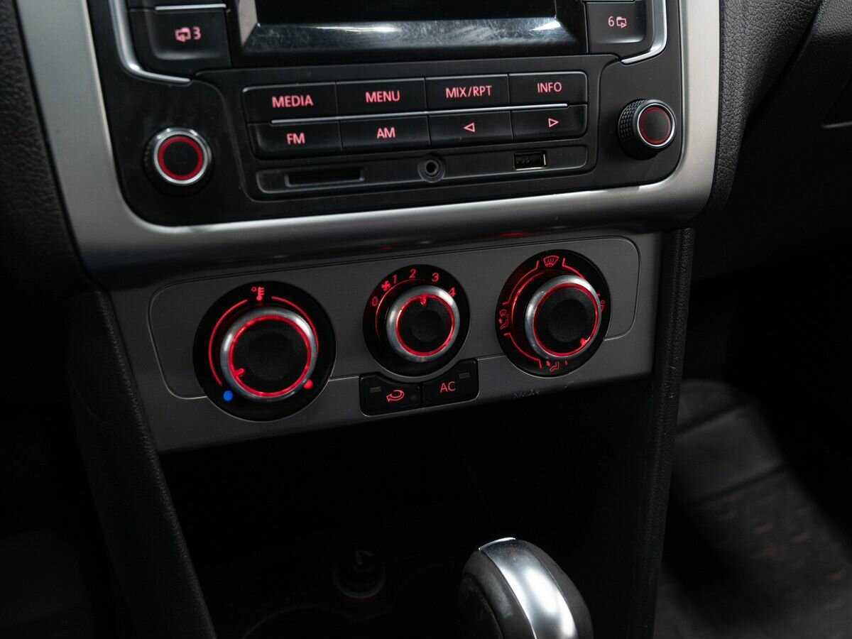 Volkswagen Polo 2013 года с пробегом. Фото: #15