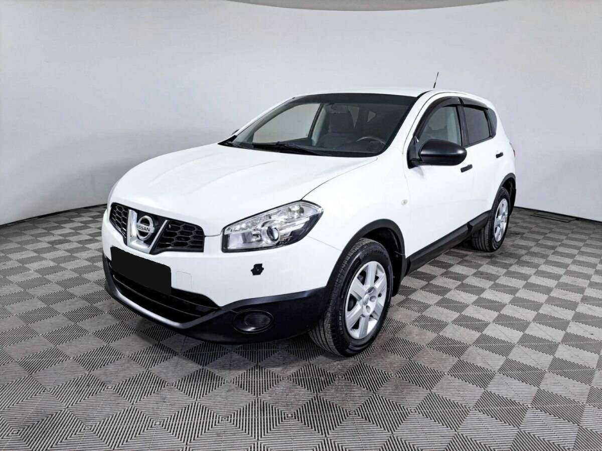 Nissan Qashqai 2013 года с пробегом. Посмотреть фото