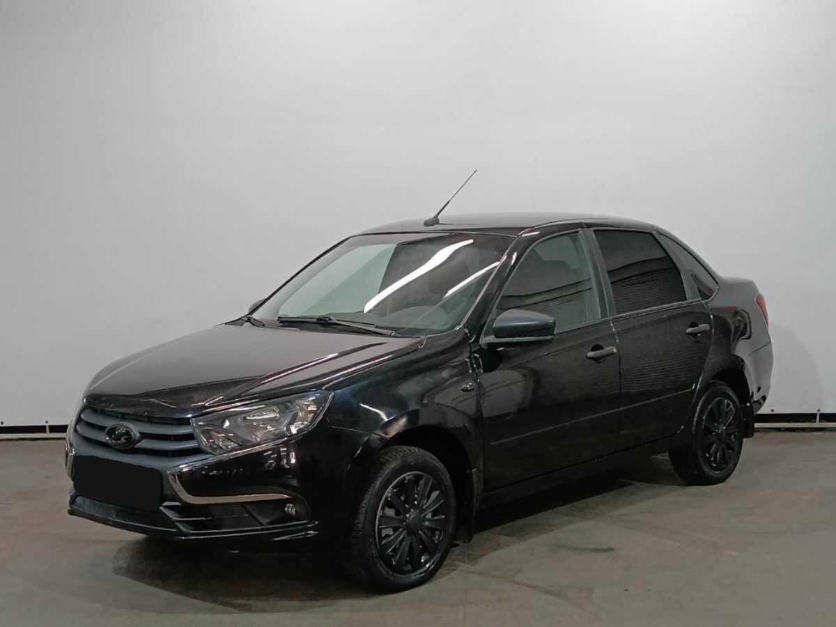 Lada (ВАЗ) Granta 2018 года с пробегом. Посмотреть фото