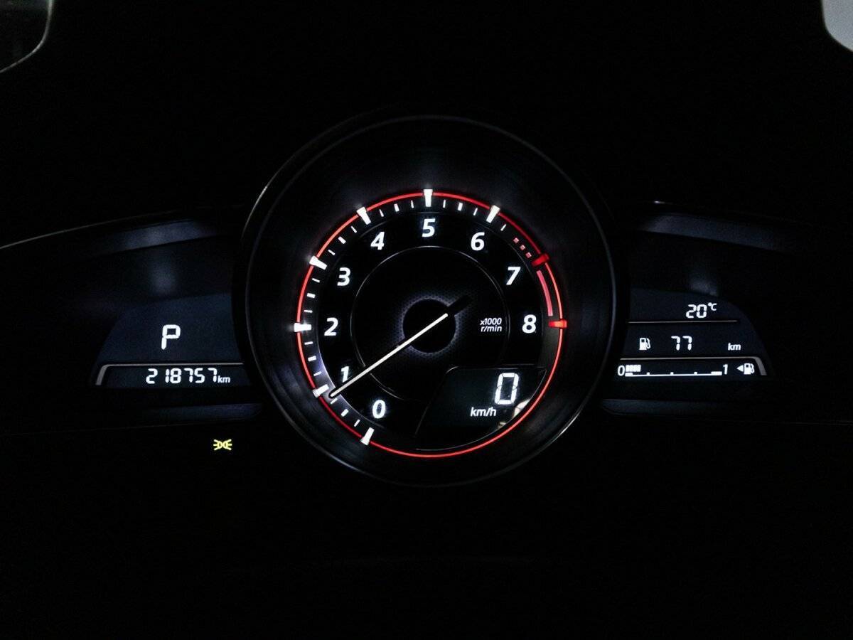 Mazda 3 2013 года с пробегом. Фото: #11