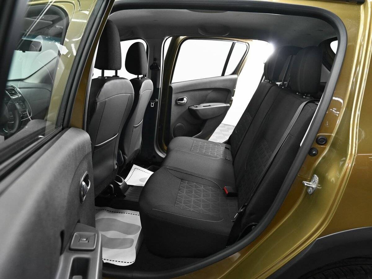 Renault Sandero 2016 года с пробегом. Фото: #12