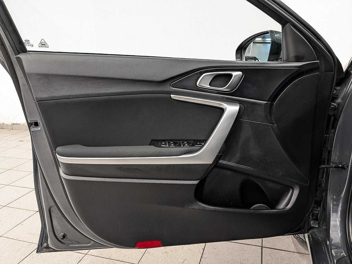 Kia Ceed 2019 года с пробегом. Фото: #18