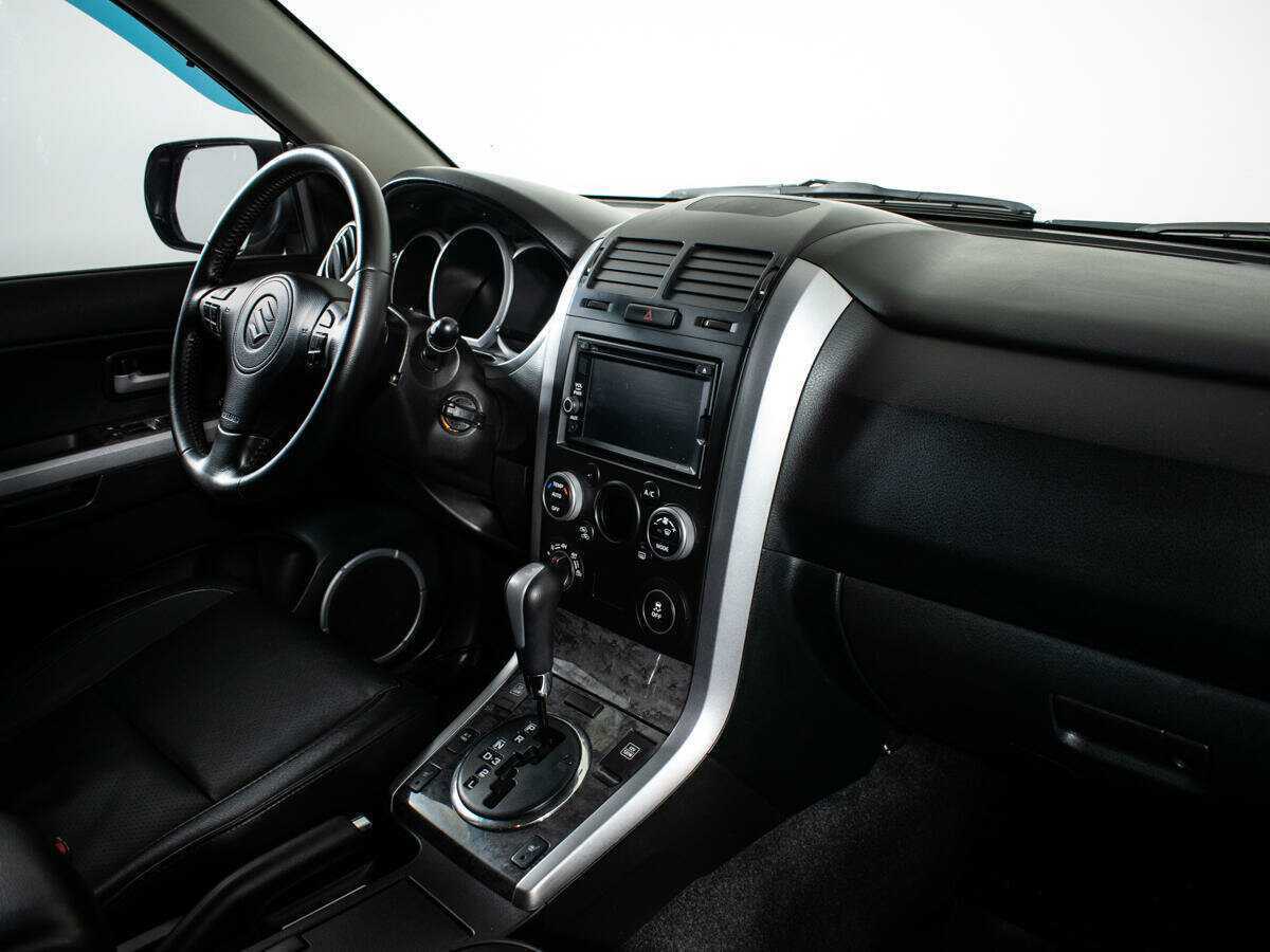 Suzuki Grand Vitara 2014 года с пробегом. Фото: #3
