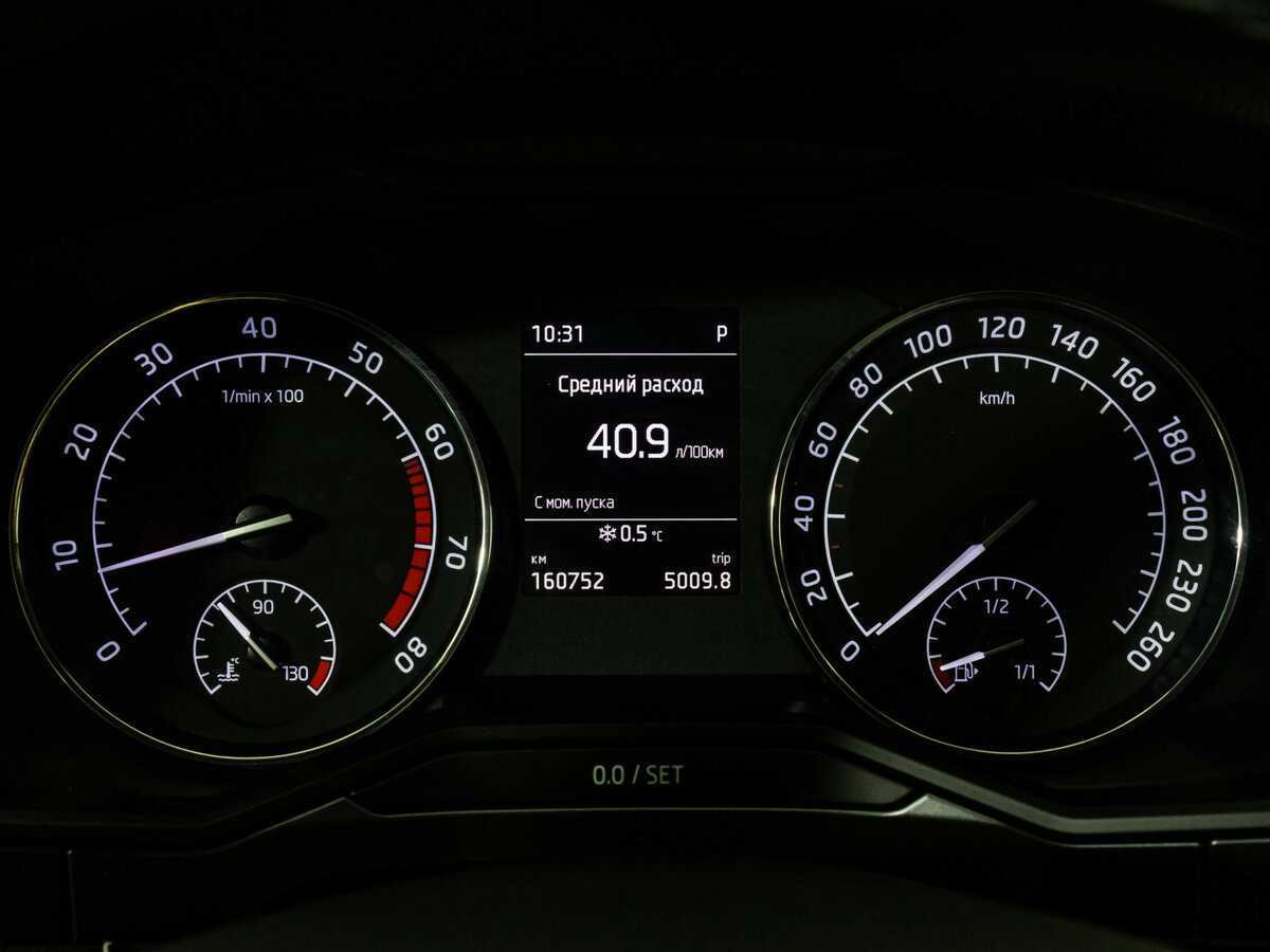 Skoda Superb 2018 года с пробегом. Фото: #16