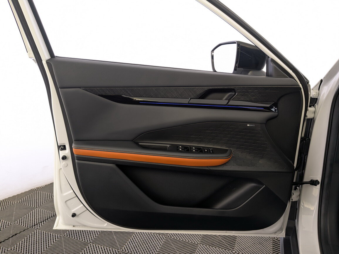 Changan UNI-V 2023 года с пробегом. Фото: #18