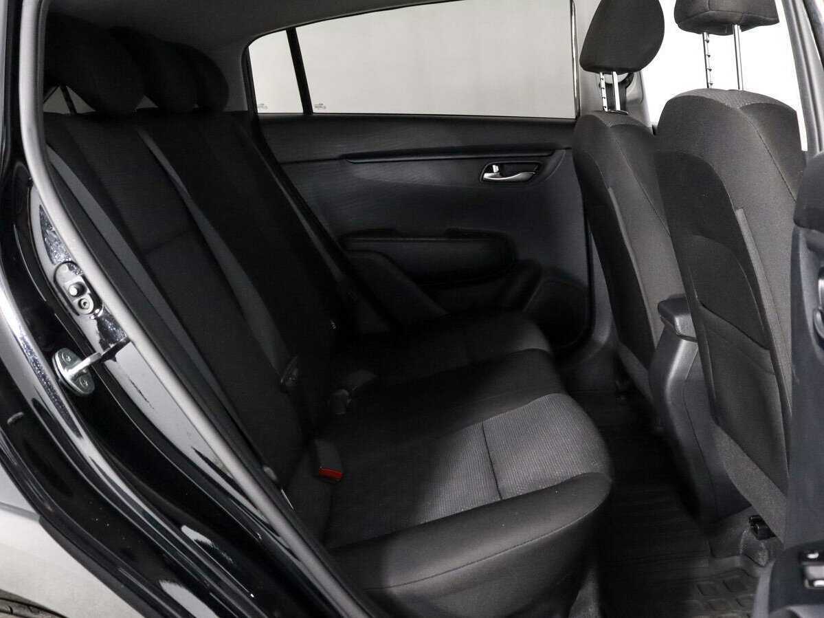 Kia Rio 2020 года с пробегом. Фото: #10