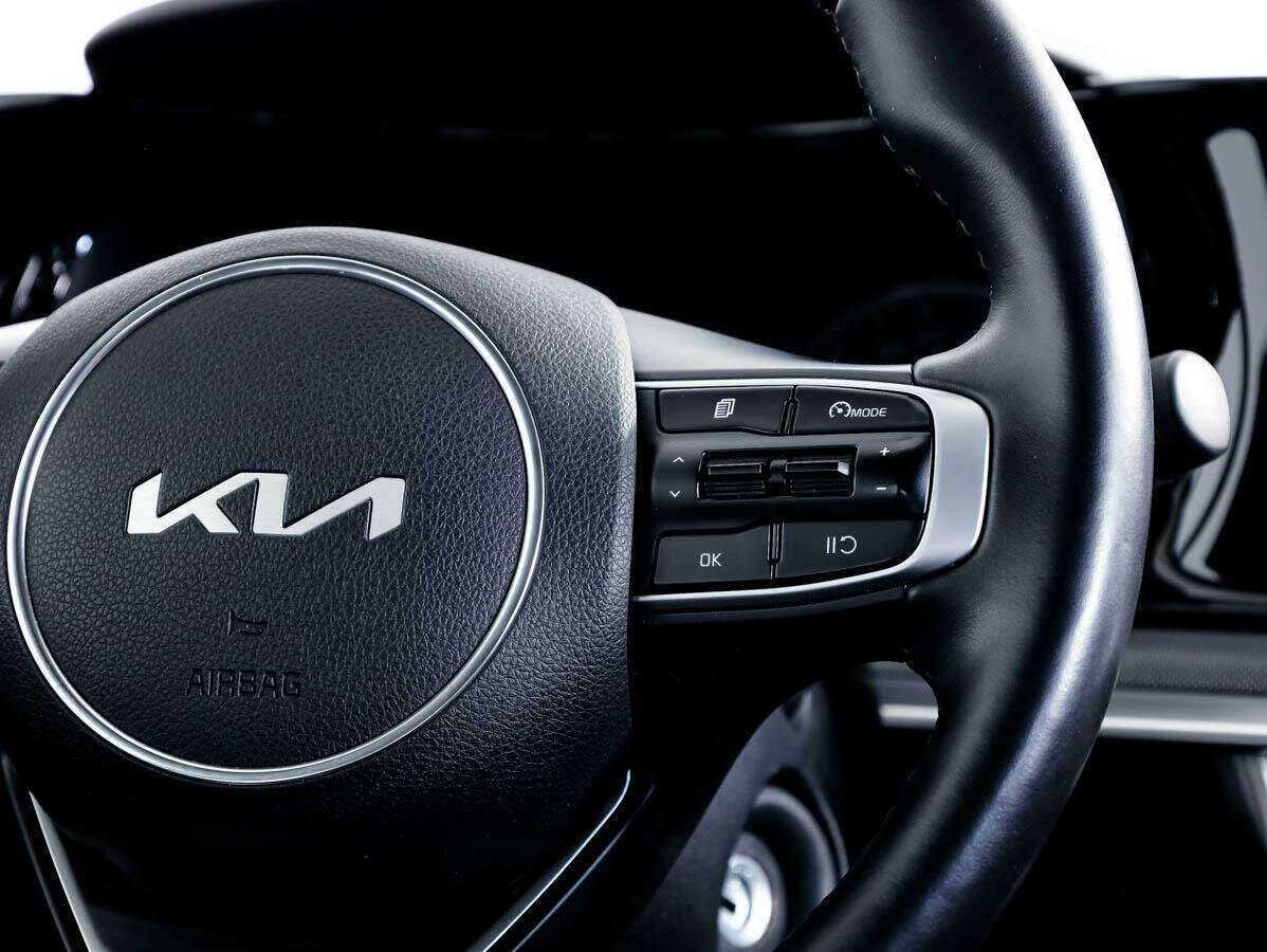 Kia K5 2022 года с пробегом. Фото: #16