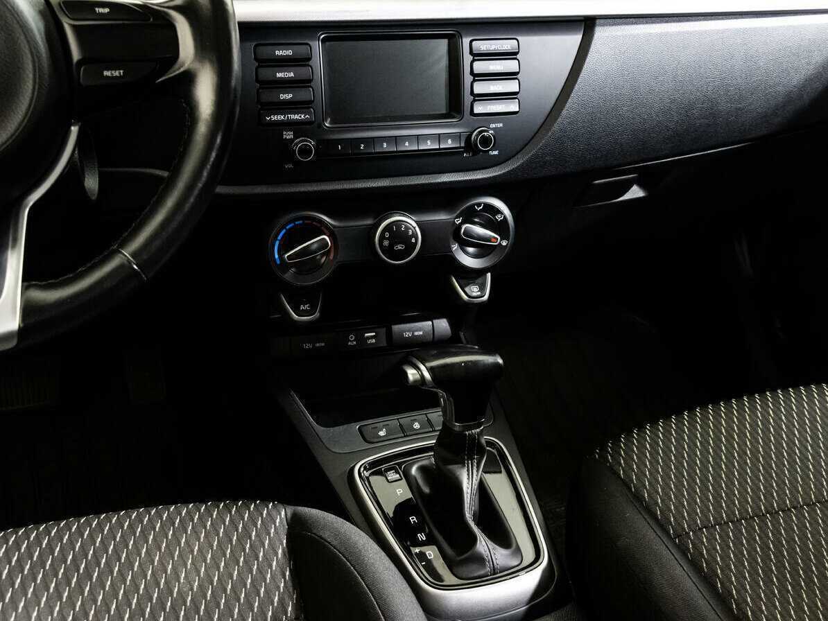 Kia Rio 2018 года с пробегом. Фото: #9