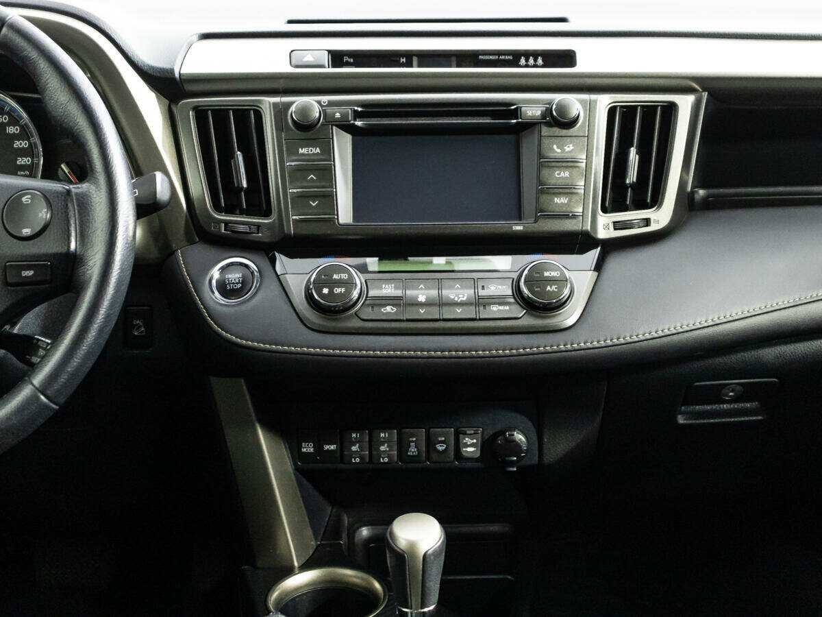 Toyota RAV4 2013 года с пробегом. Фото: #13