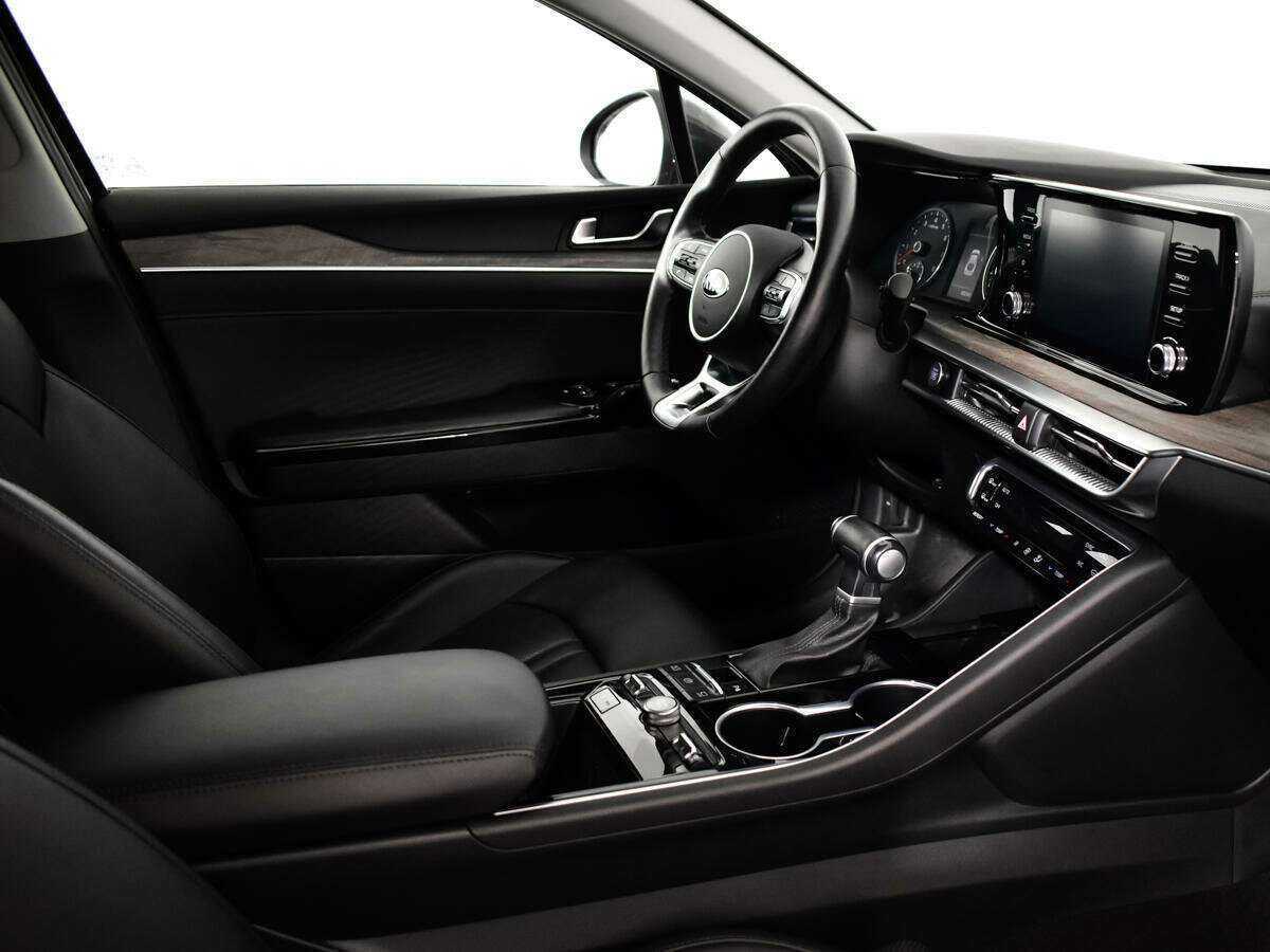 Kia K5 2020 года с пробегом. Фото: #8