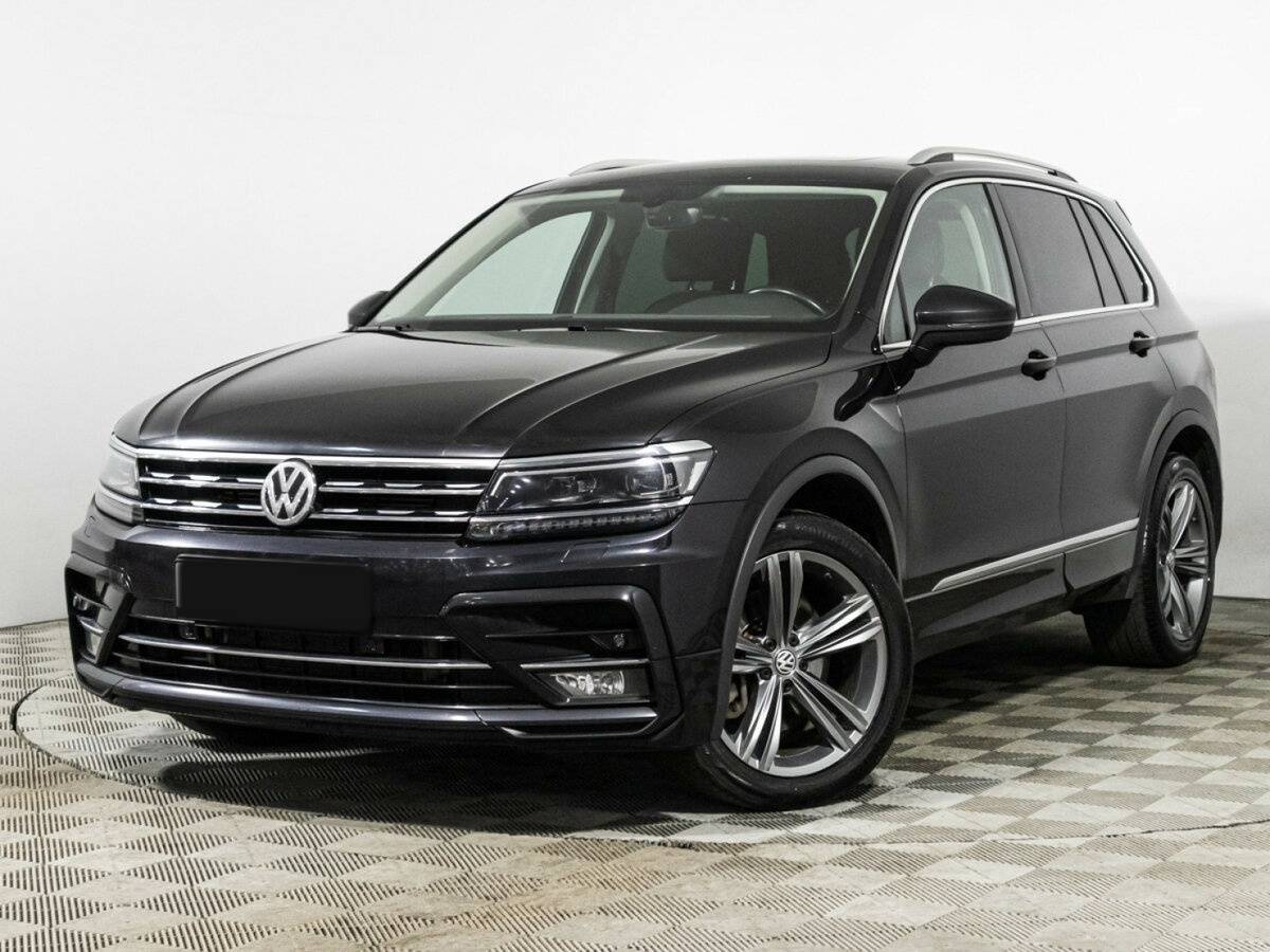 Volkswagen Tiguan 2018 года с пробегом. Посмотреть фото