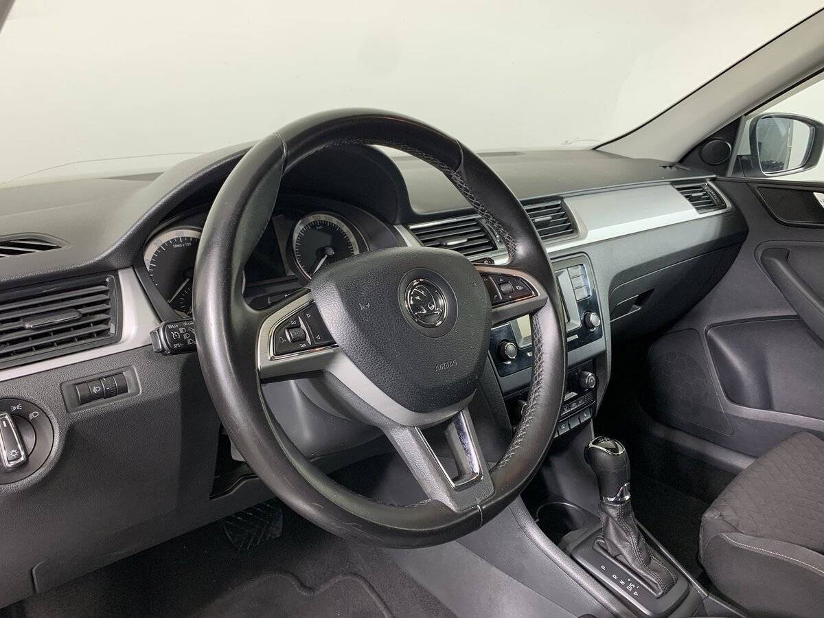 Skoda Rapid 2016 года с пробегом. Фото: #10