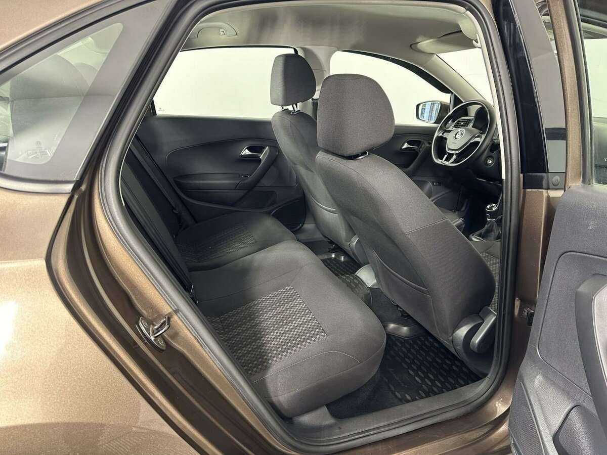 Volkswagen Polo 2016 года с пробегом. Фото: #16