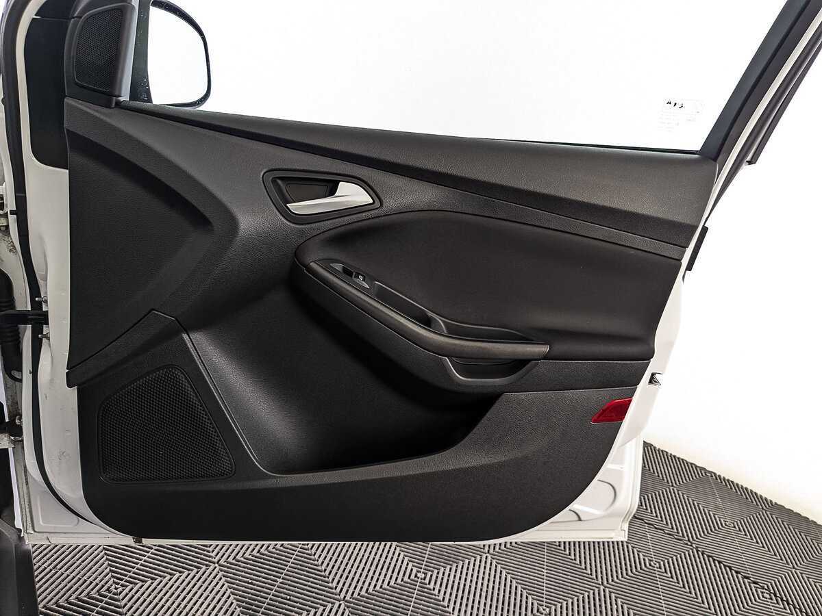 Ford Focus 2018 года с пробегом. Фото: #23