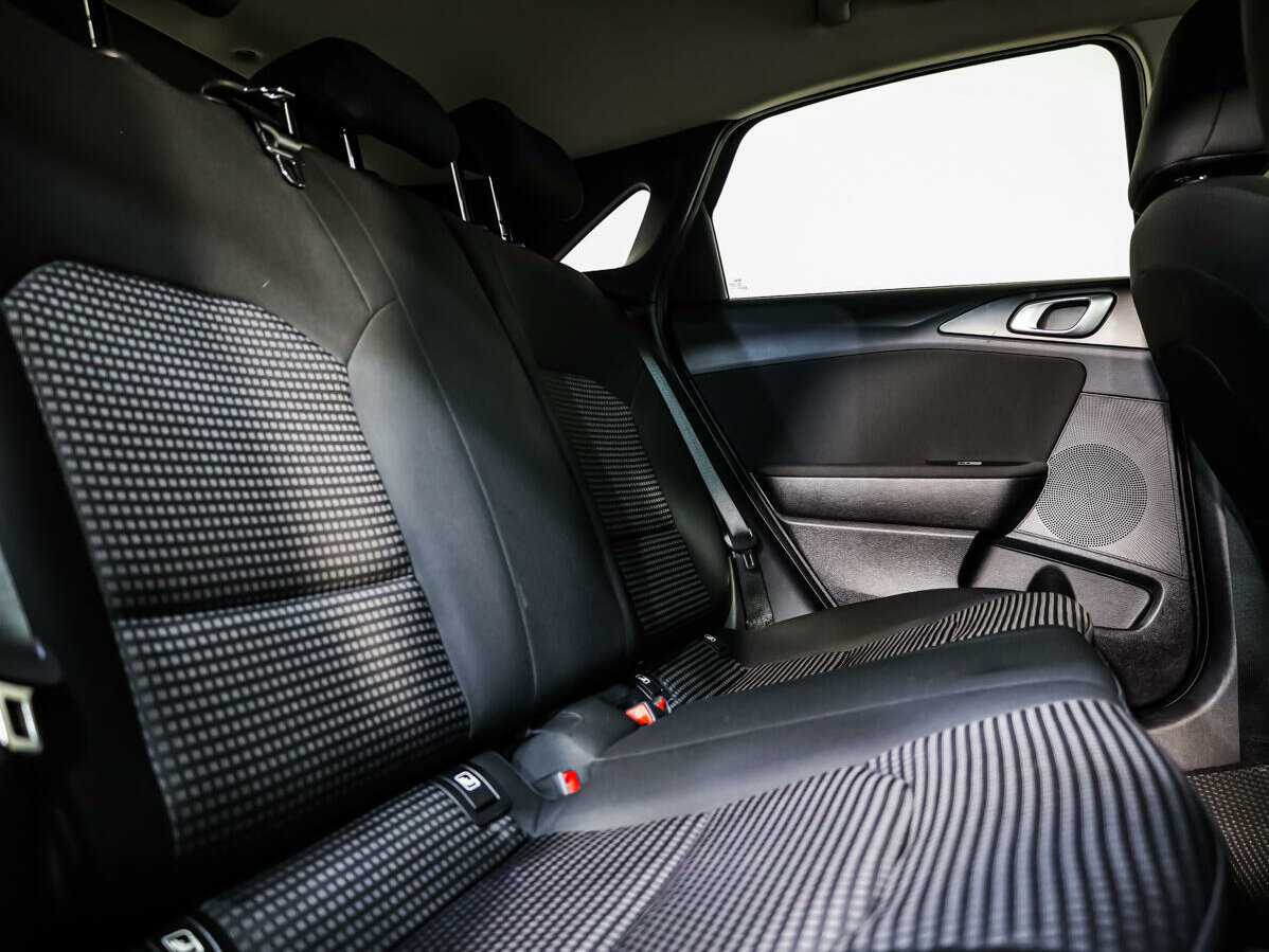 Kia Ceed 2018 года с пробегом. Фото: #11