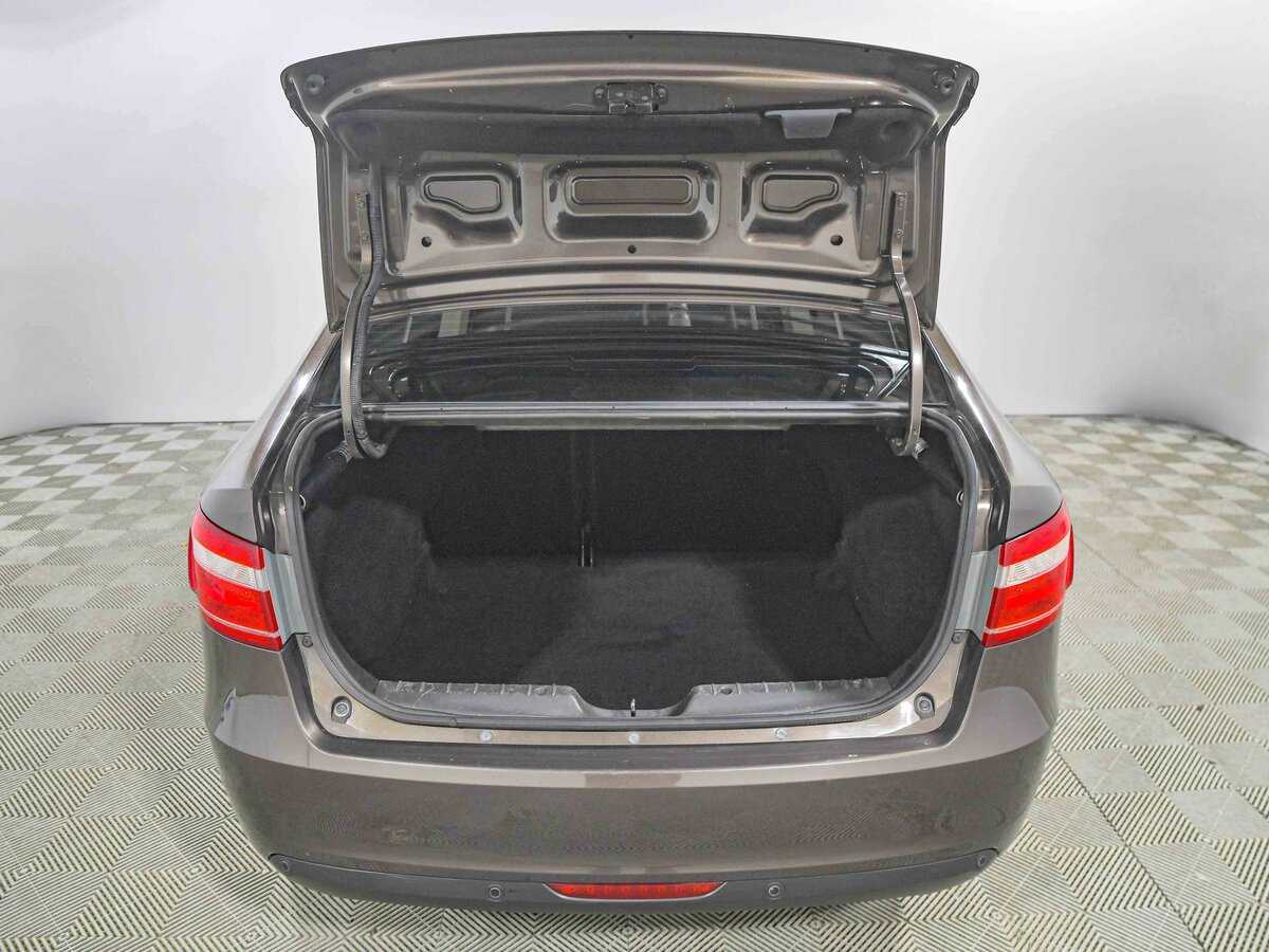 Lada (ВАЗ) Vesta 2019 года с пробегом. Фото: #16