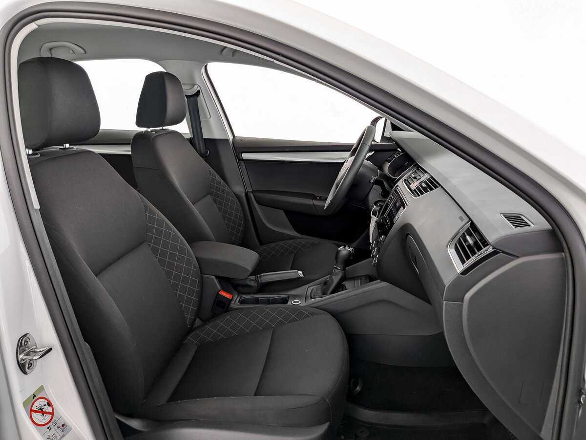 Skoda Octavia 2020 года с пробегом. Фото: #18