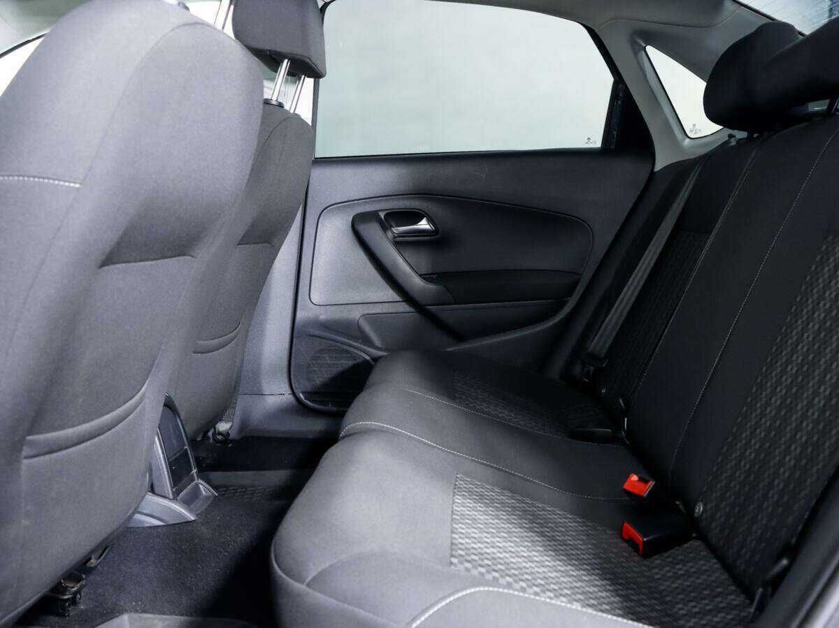 Volkswagen Polo 2015 года с пробегом. Фото: #10