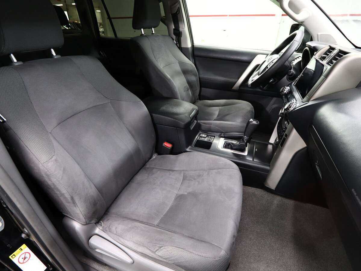 Toyota Land Cruiser Prado 2013 года с пробегом. Фото: #6